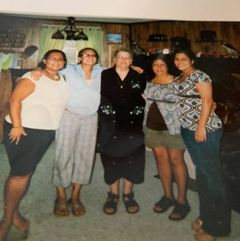 Meet your Posher, Lydia